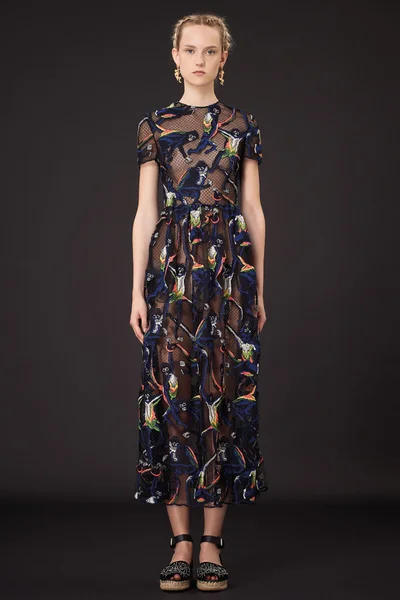 Look 32